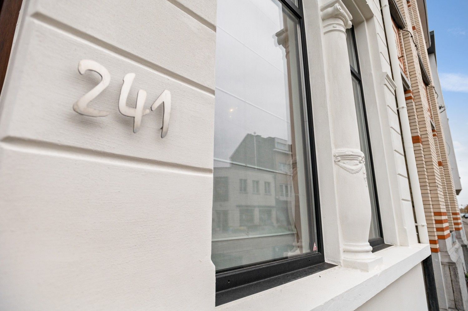 Prachtig herenhuis met 4 slaapkamers en tuin in Wijnegem! foto 34