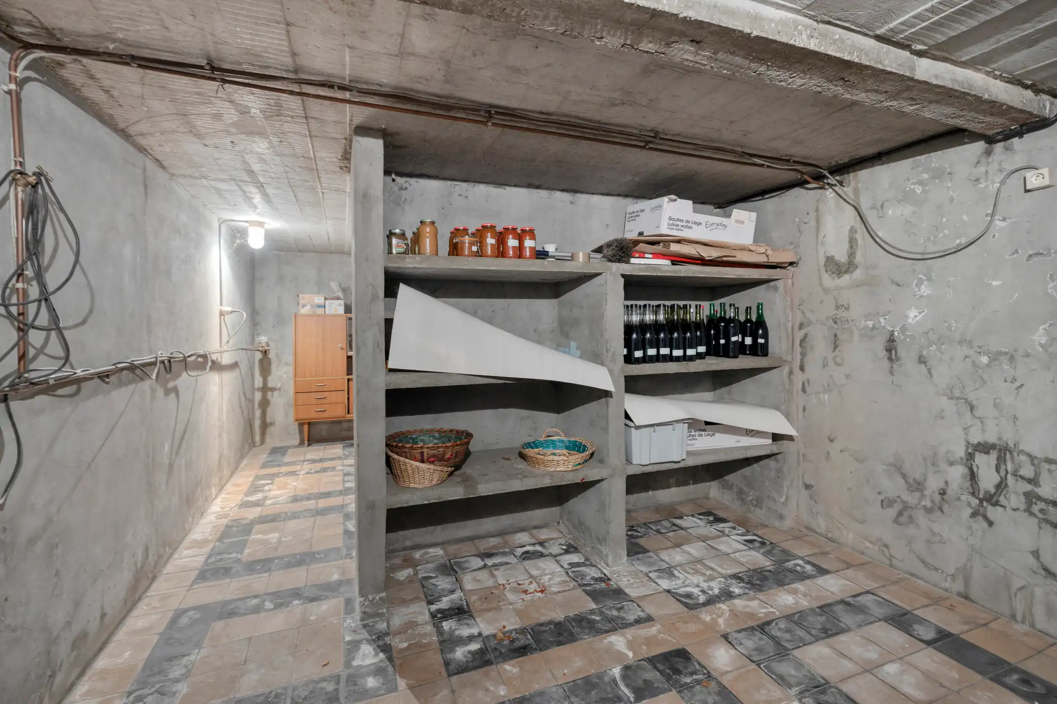Te renoveren woning met 3 slaapkamers op 11are foto 18