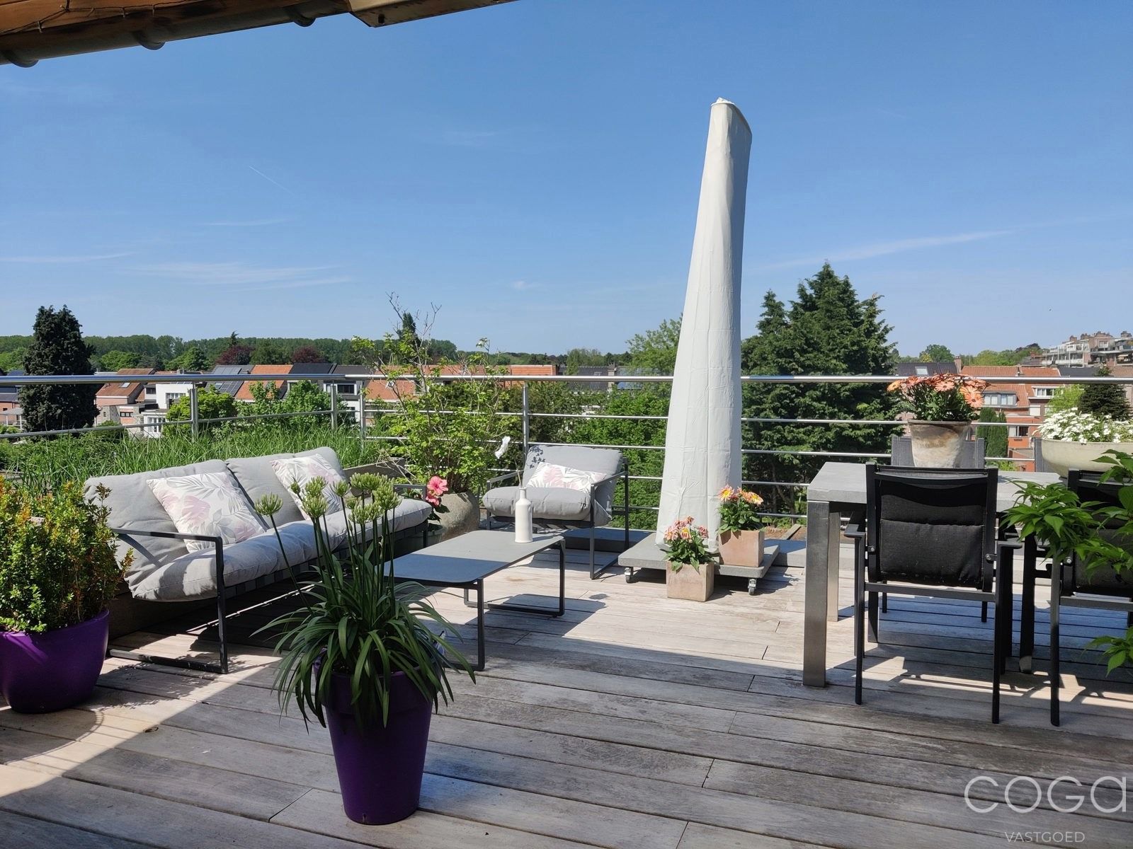 Centraal gelegen appartement met 4 slaapkamers en dakterras. foto 22
