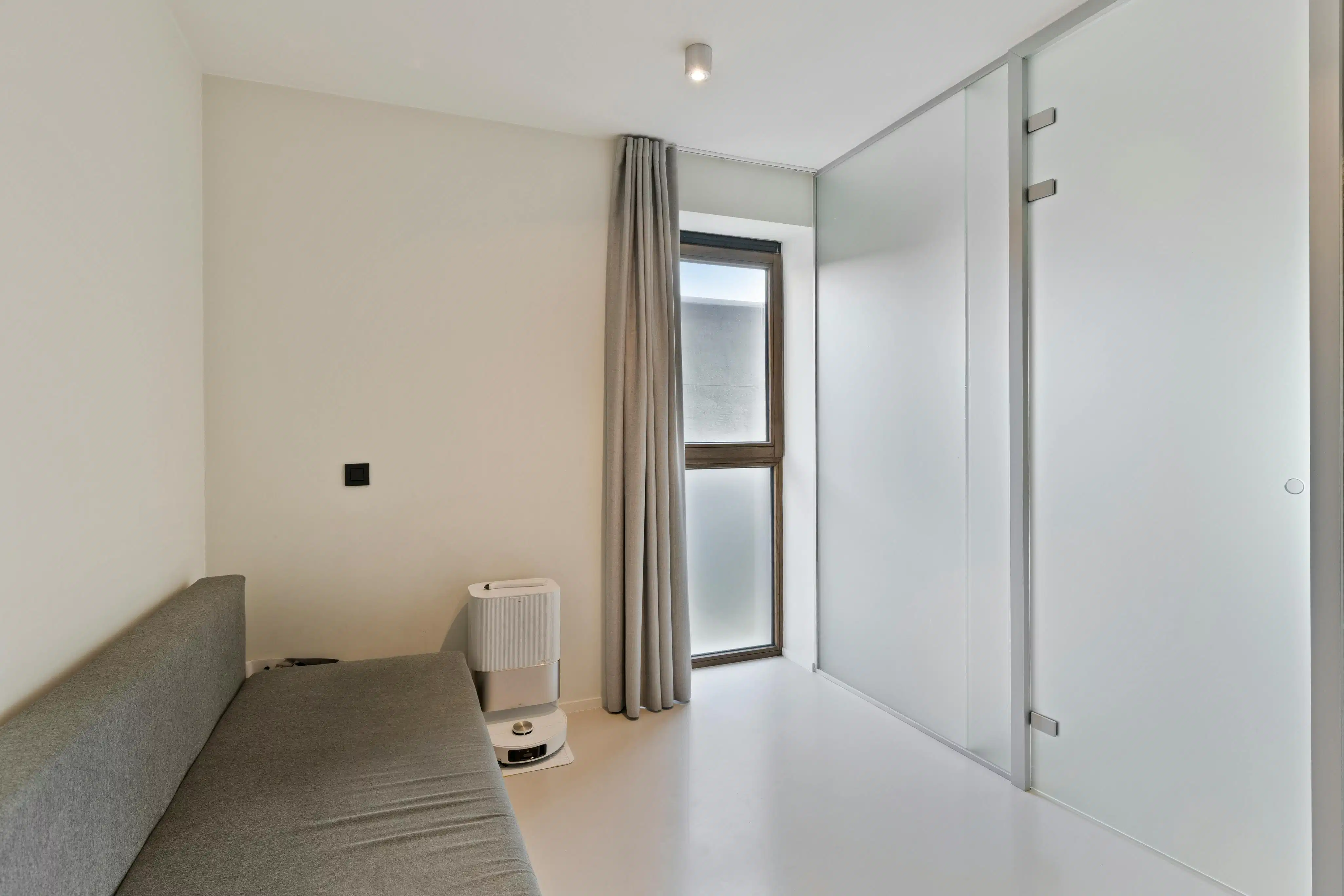 Lichtrijk appartement met 2 kamers te koop in Waregem foto 9