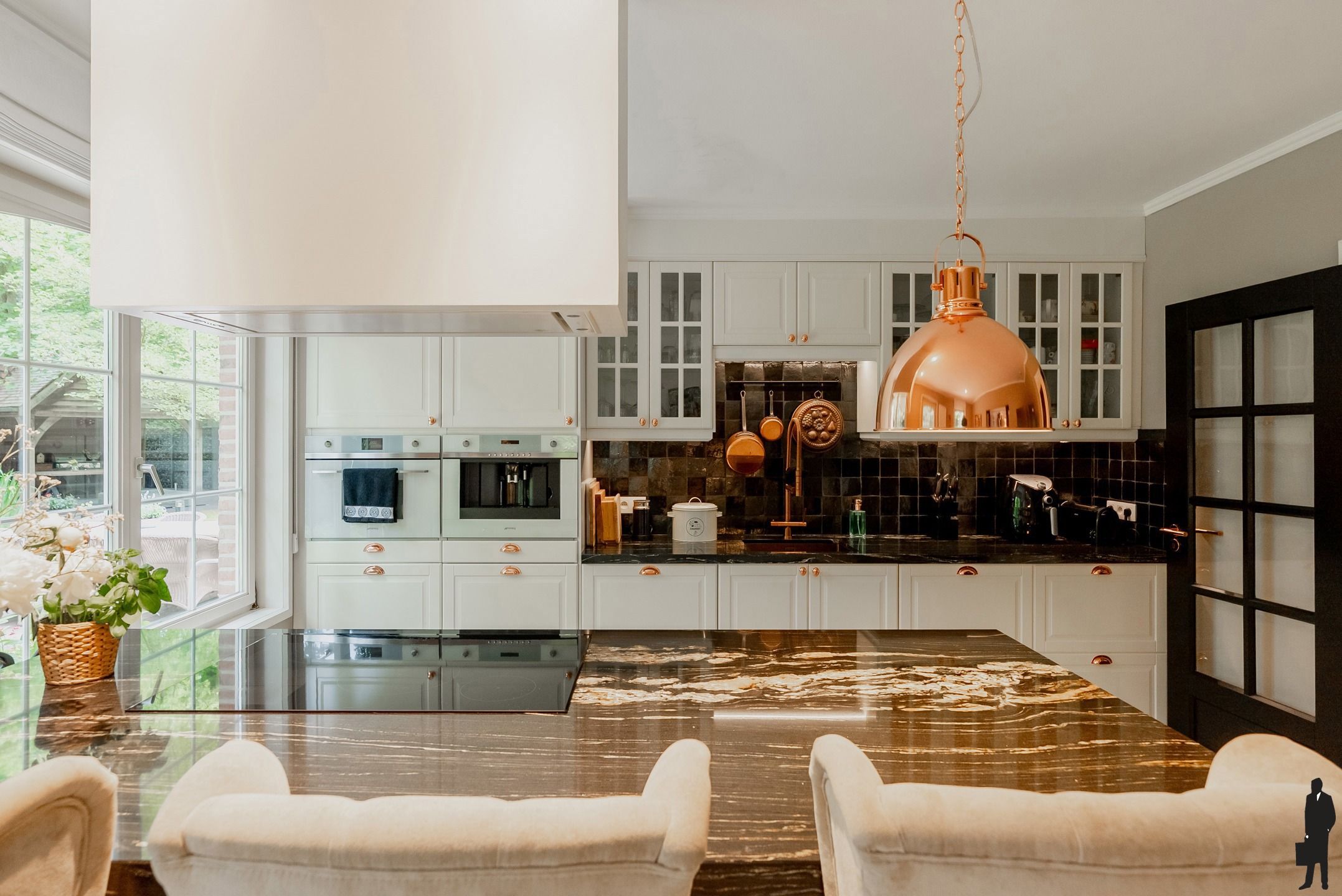 Exclusieve villa met zwemvijver op 2.543 m² foto 18