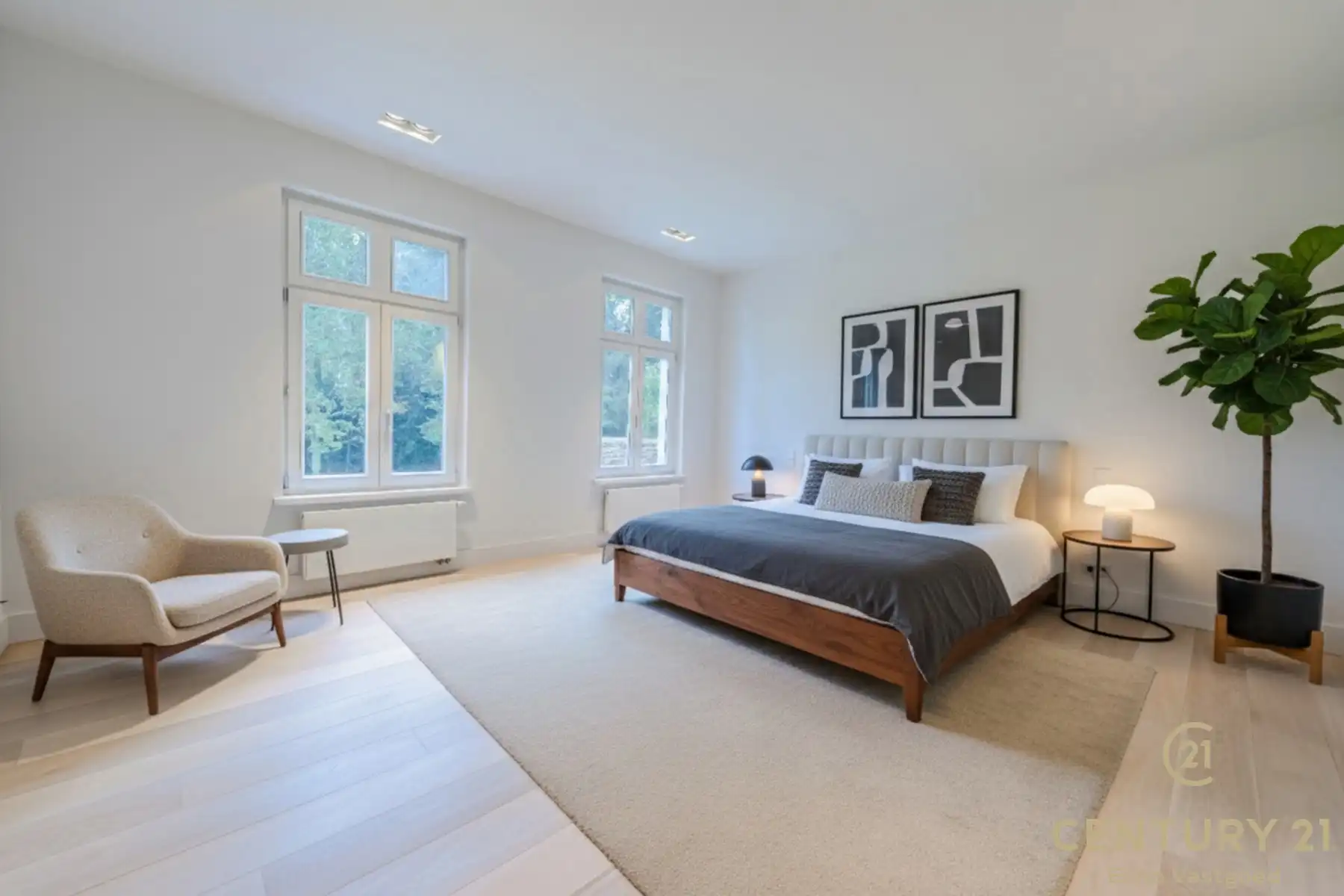 Unieke high-end villa met royaal woonoppervlak op 2415m² foto 20