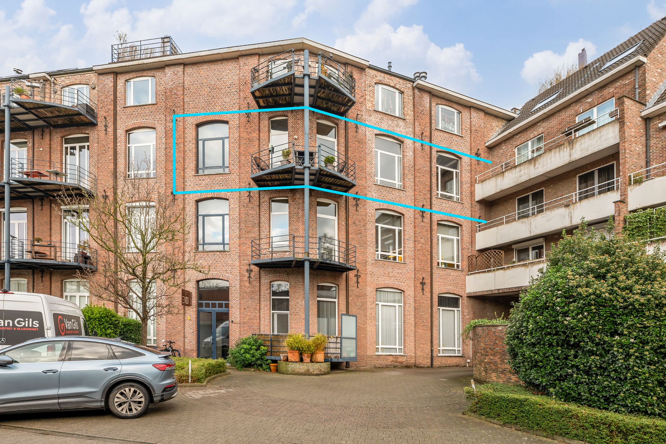 Luxueuze, ruime (317m²) en energiezuinige (EPC A) loft te Mechelen met 4 slk en 3 badk. foto 22
