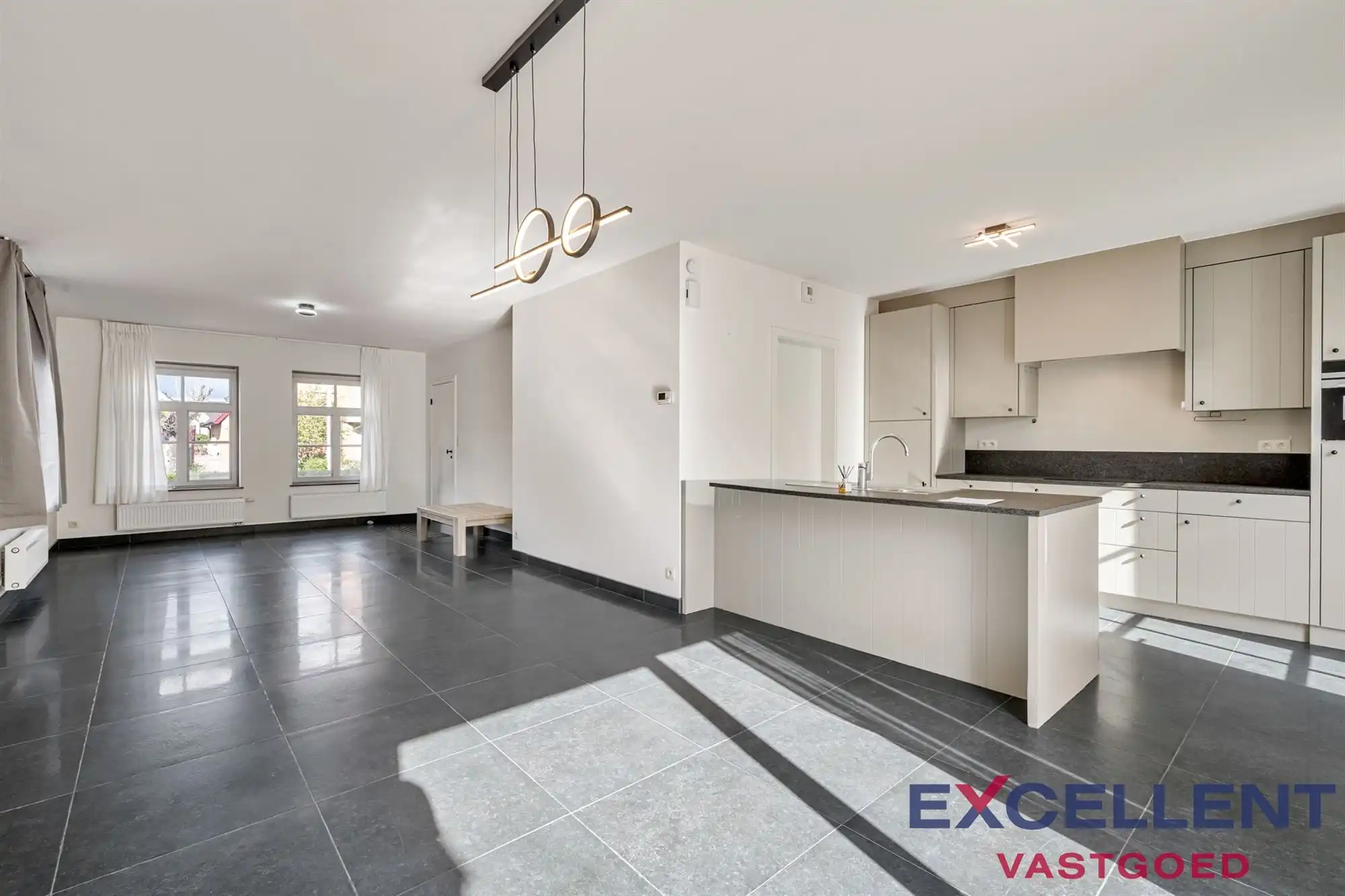 Energiezuinige landelijke woning te koop in Sint-Martens-Leerne foto 2