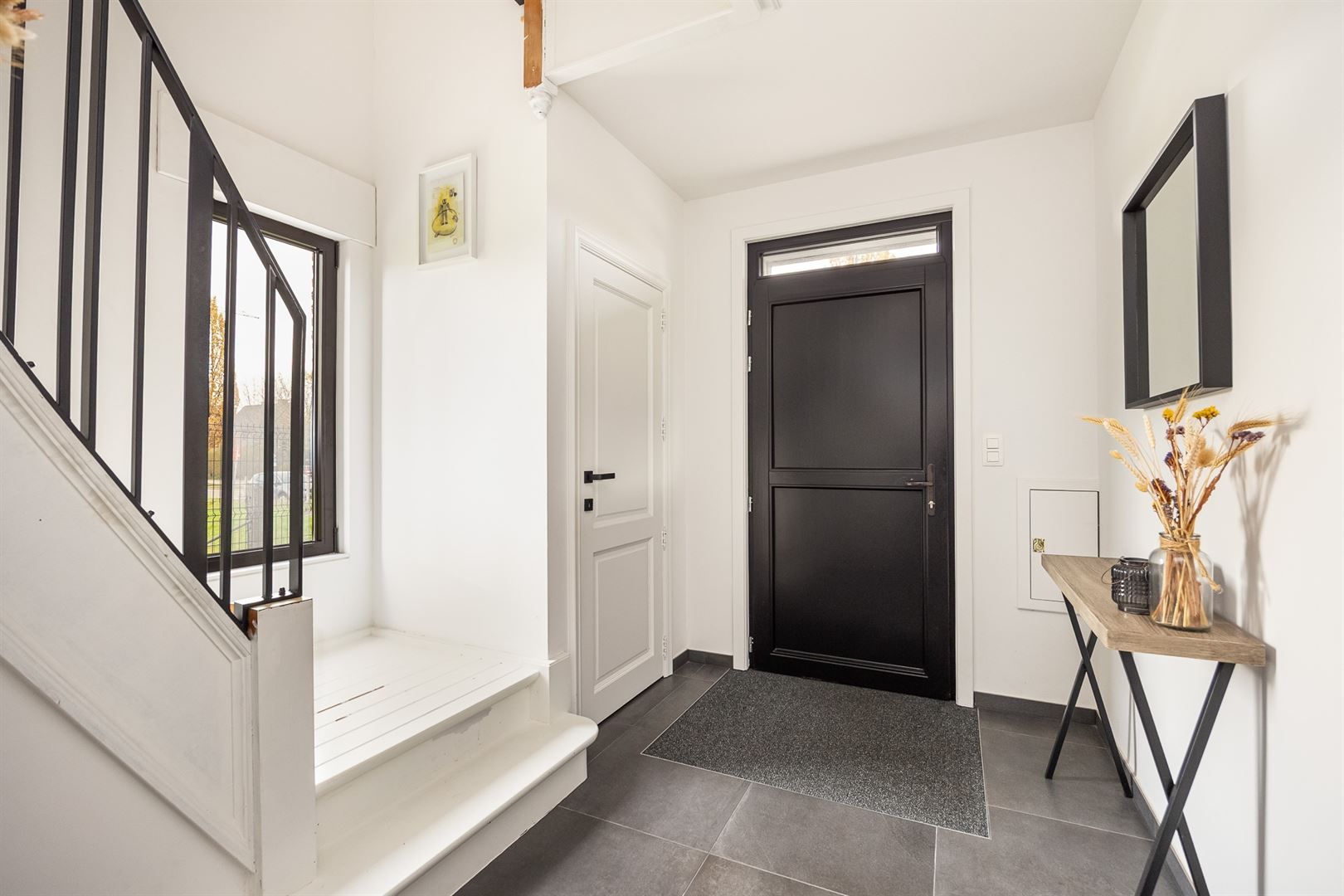 Ruime en sfeervolle OB te Heist-centrum! foto 11