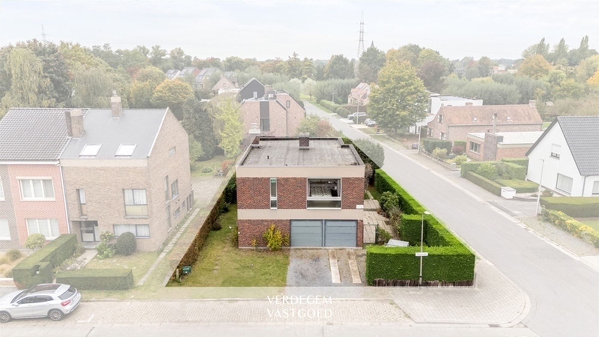 Unieke bel-étage woning met veel natuurlijke lichtinval nabij de Daknamse Meersen foto 2