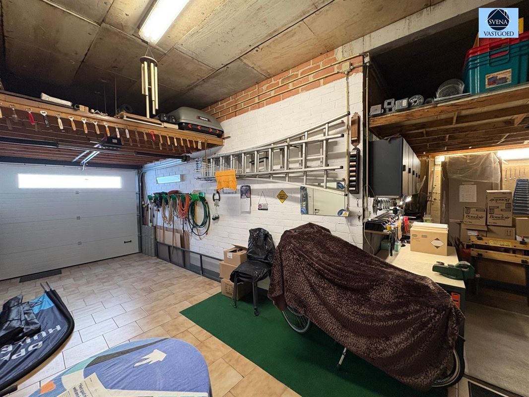 ZEER GOED GELEGEN WONING MET GARAGE EN 4 KAMERS. foto 8