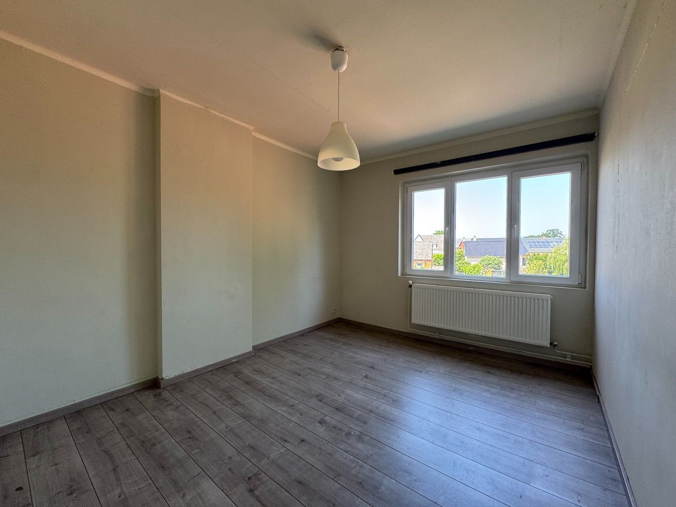 Zeer goed gelegen, instapklaar woonhuis met 3 of 4 slaapkamers en tuin foto 15