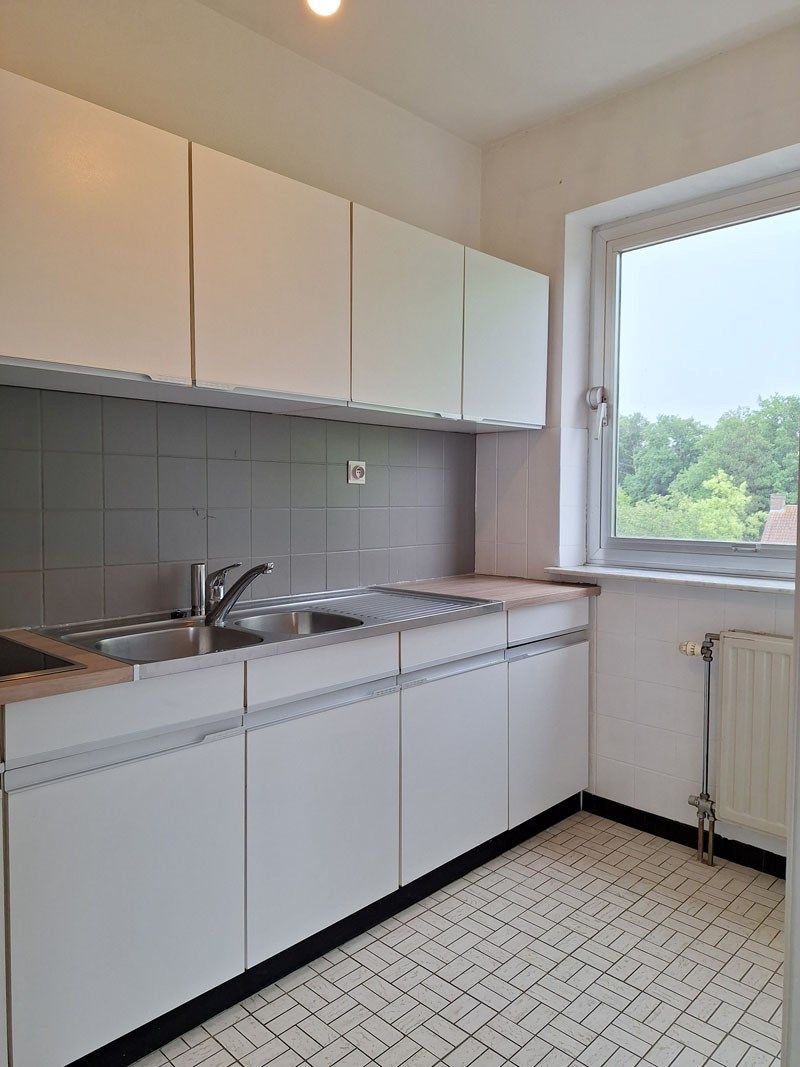 Instapklaar appartement te Lummen centrum met één slaapkamer foto 8