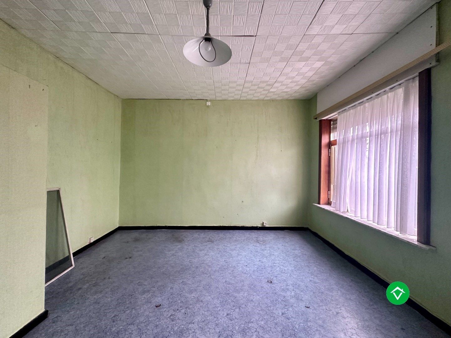 Riante woning met veel potentieel gelegen in Esen, Diksmuide foto 13