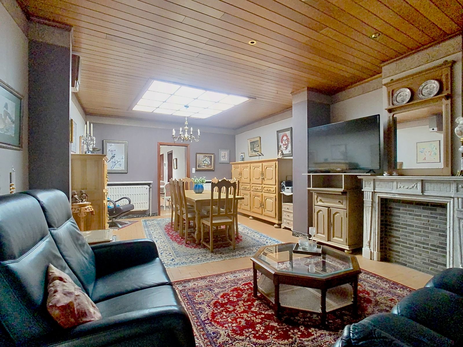 Centraal gelegen rijwoning met 2 SLPK én mooie stadstuin! foto 3