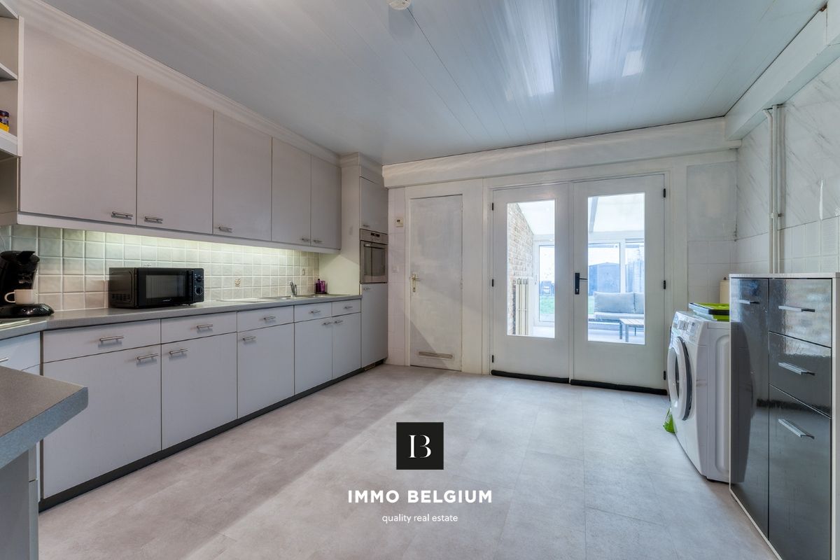 Grotendeels gerenoveerde woning nabij het centrum van De Haan foto 5