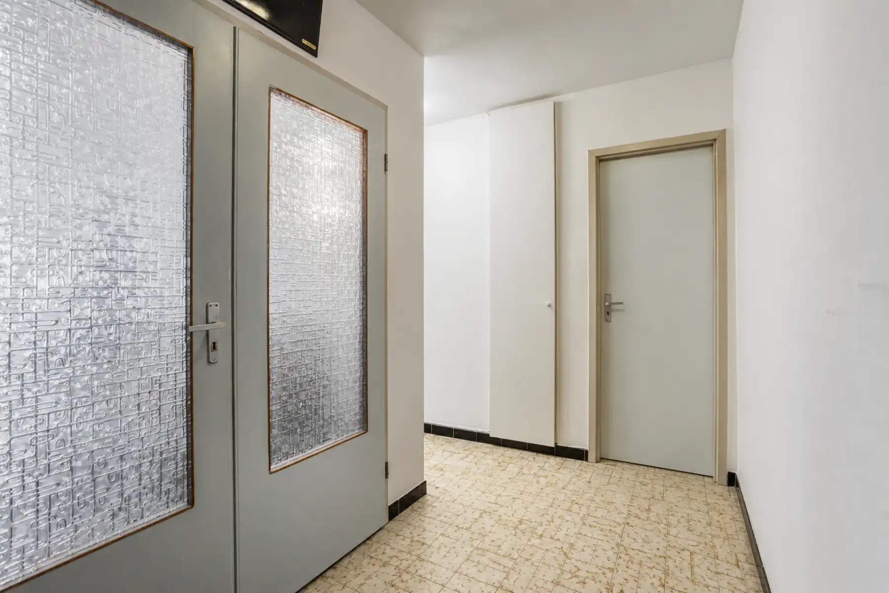 Ruim 3-slaapkamerappartement met terras foto 5