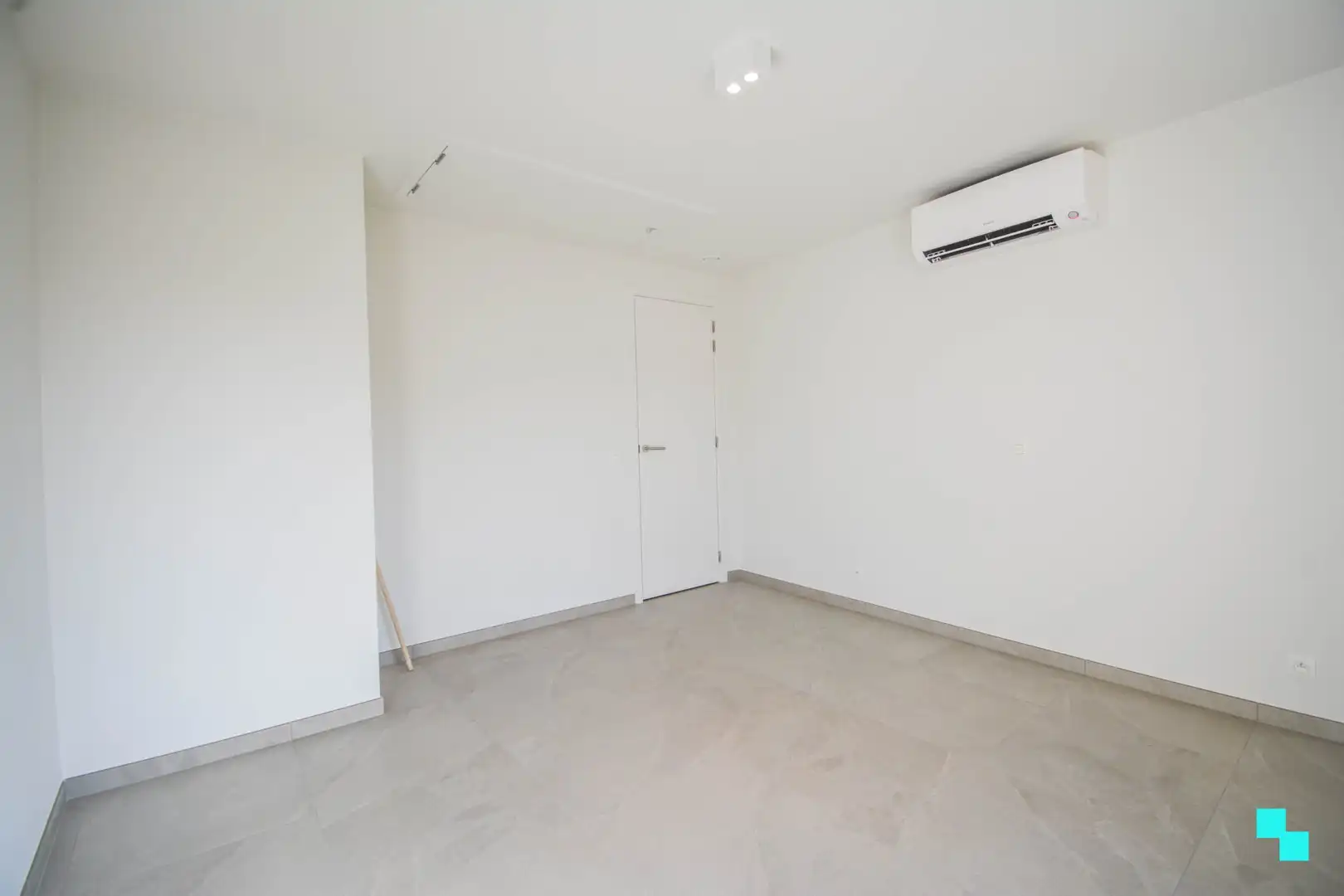 Stijlvolle hernieuwbouwwoning (BEN) met 2 slaapkamers - stadscentrum foto 19