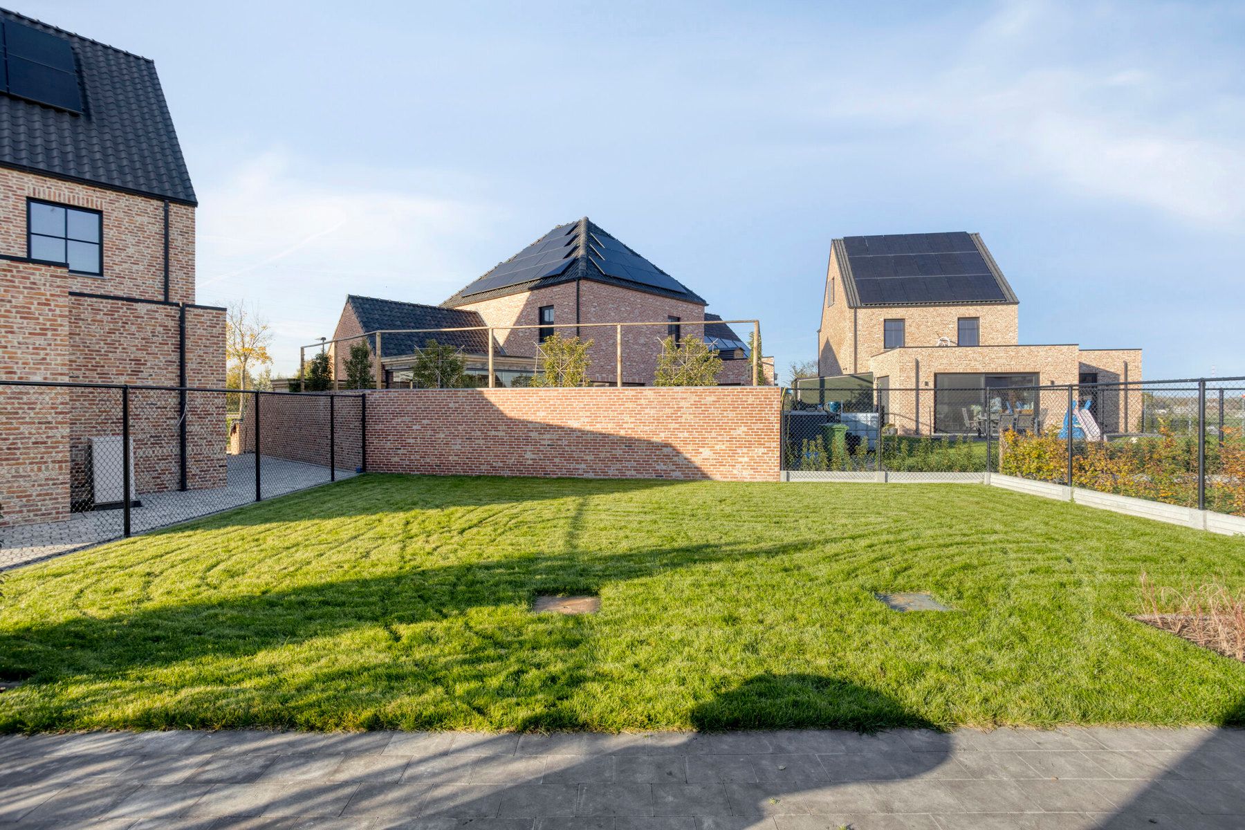 Luxueuze nieuwbouwwoning met 3 slaapkamers.  foto 25