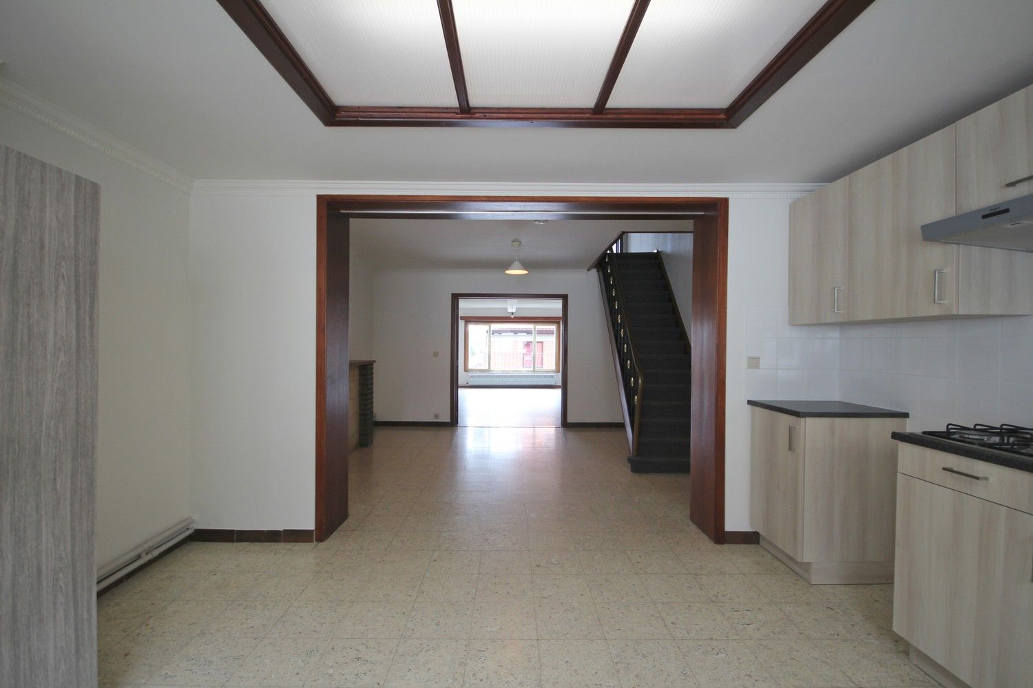 Duplex appartement met 2 slaapkamers en terras op toplocatie nabij centrum foto 3