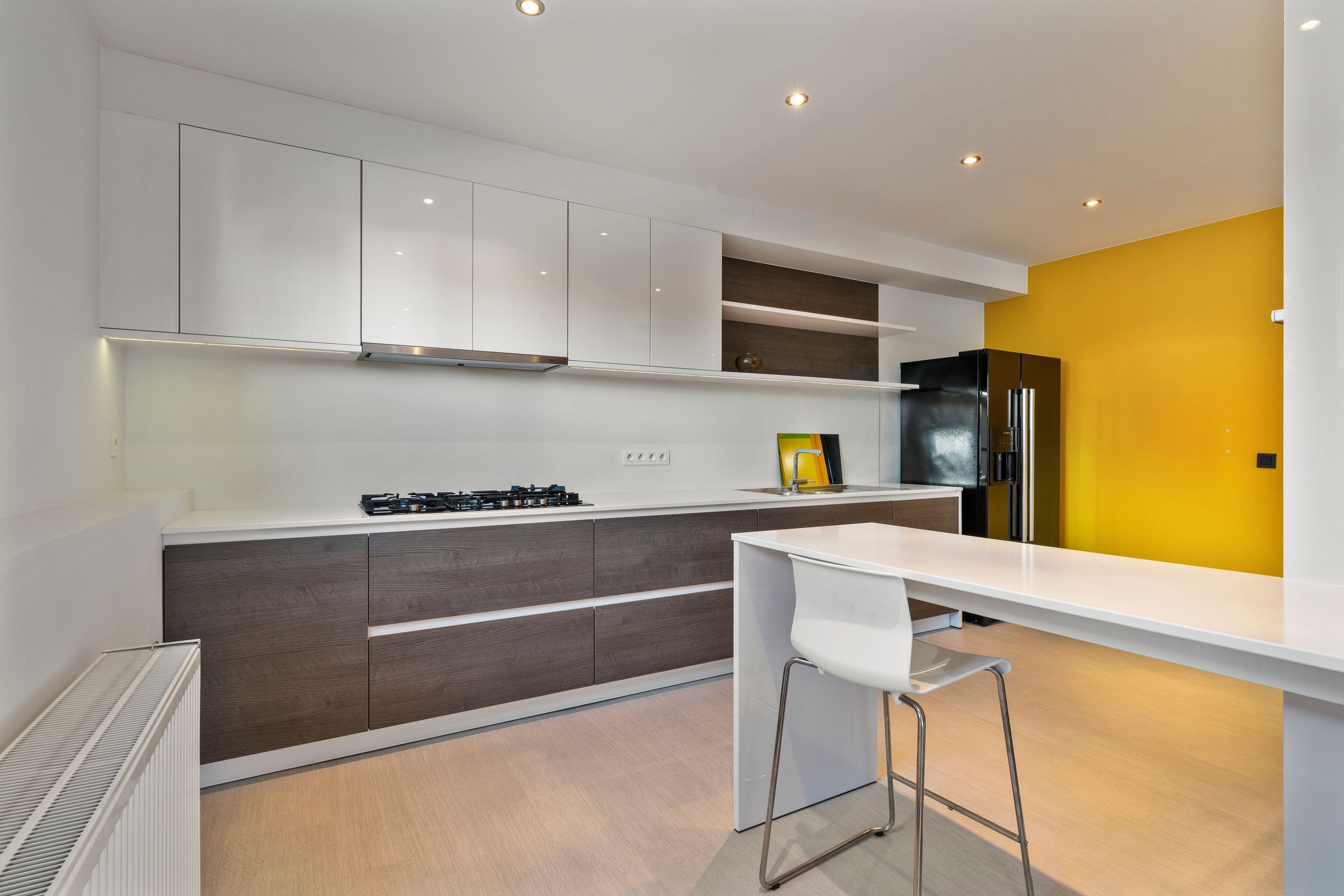 GERENOVEERD COMMERCIEEL PAND MET WOONST TOPLOCATIE foto 18