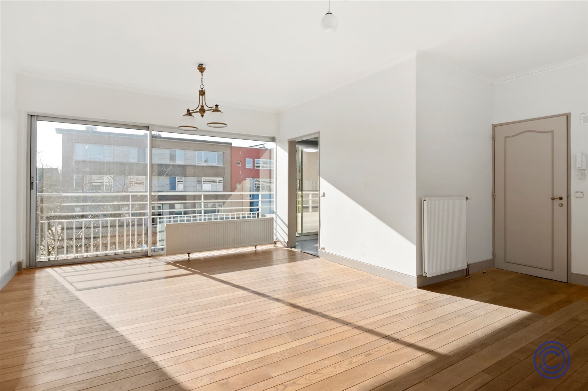 Gezellig 3-slpk appartement ca. 94m² met terras foto 2