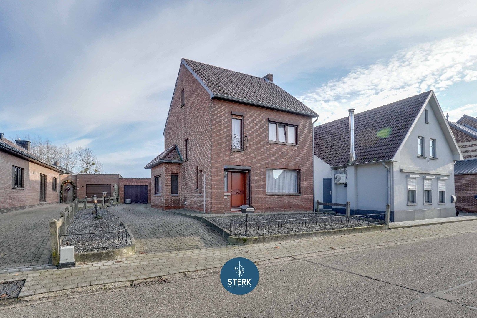 OP TE KNAPPEN GEZINSWONING AAN DE MAAS TE UIKHOVEN !  foto 27