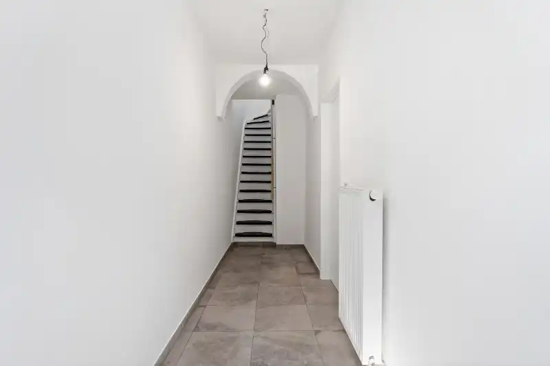 Gerenoveerde woning te centrum Kuurne foto 12