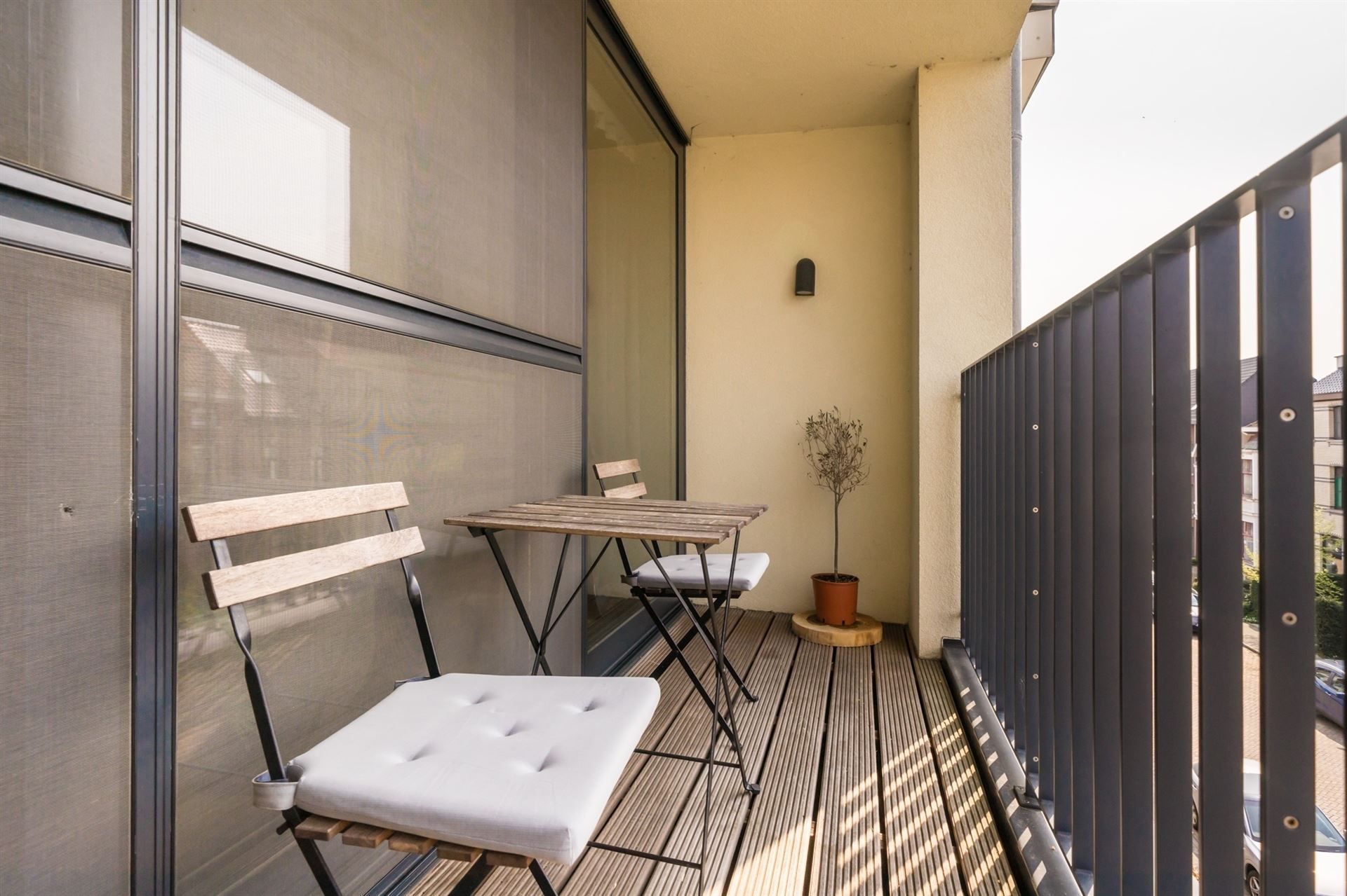 Duplex app. met 2 slpk, lift en 3 terrassen nabij centrum Mechelen foto 14