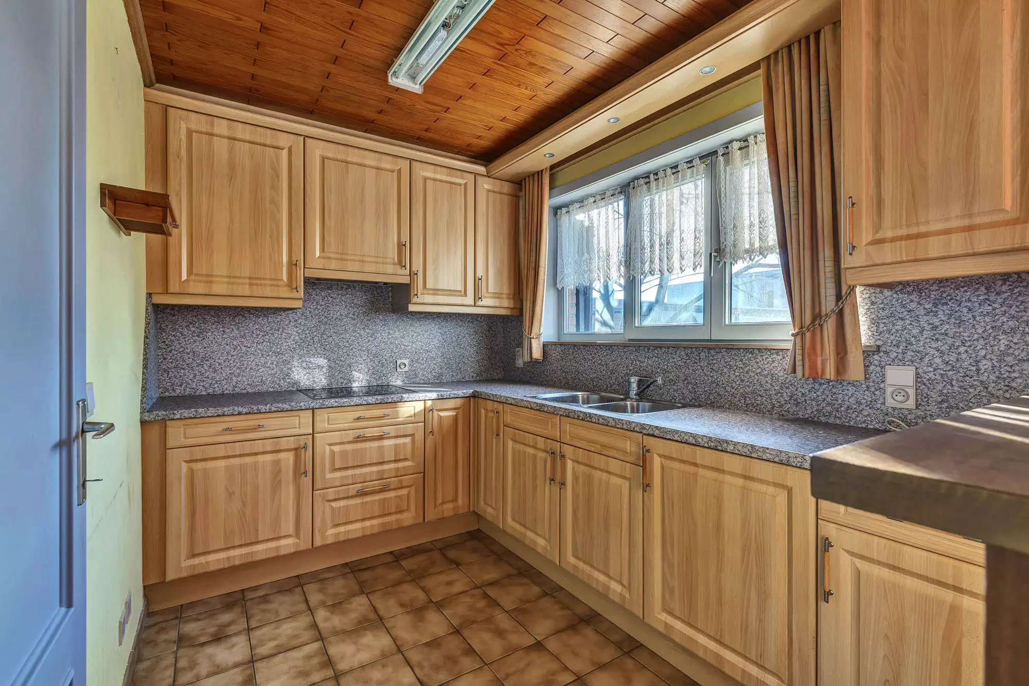 Te renoveren open bebouwing op toplocatie in Nieuwenhove foto 11