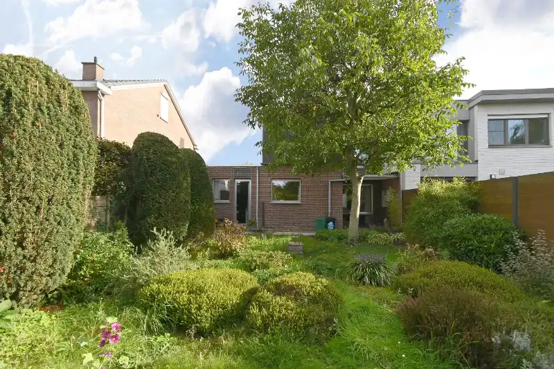 HOB met 3 slaapkamers foto 22