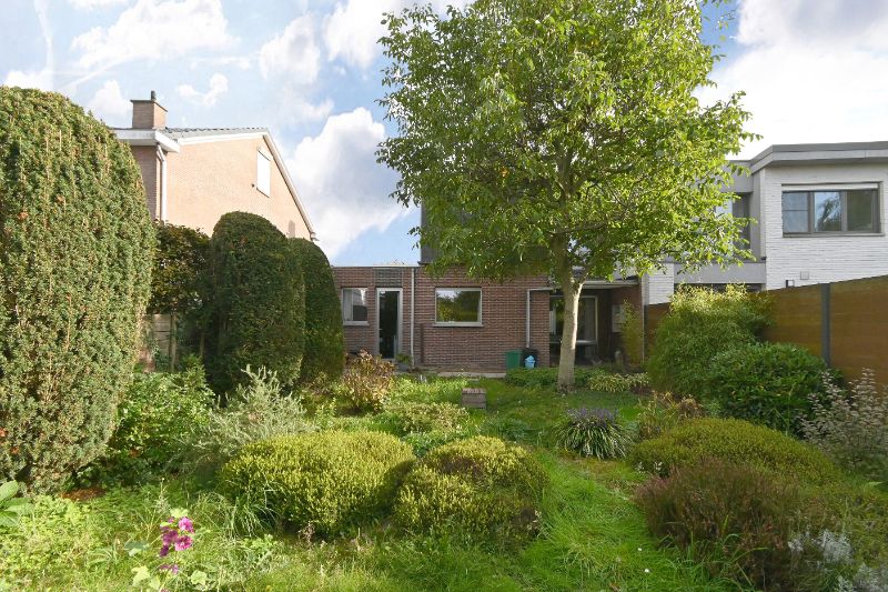 HOB met 3 slaapkamers foto 22