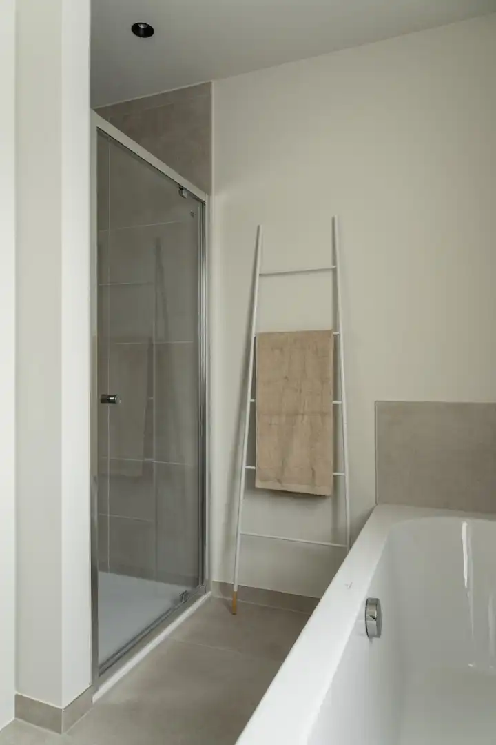 Energiezuinige halfopen bebouwing met 4 slpk’s foto 10