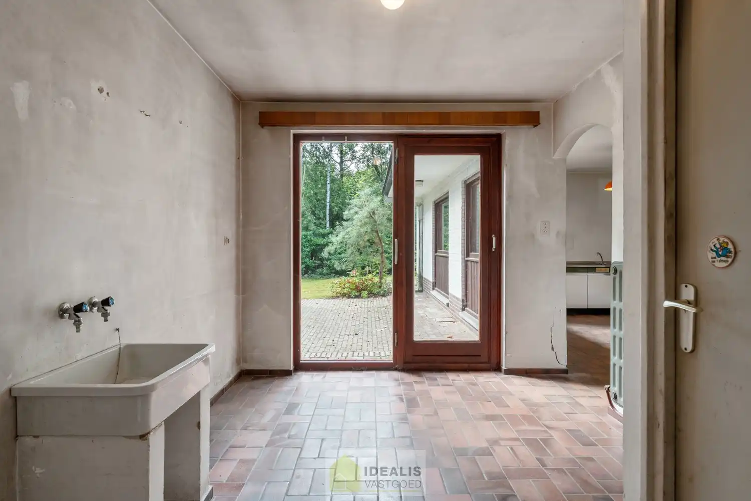 TE RENOVEREN WONING MET 5 SLAAPKAMERS OP EEN PRACHTIG PERCEEL VAN 15A 75CA OP EEN UITZONDERLIJKE RUSTIGE EN GROENE LIGGING IN EEN DE VILLAWIJK ACHEL STATIE foto 11