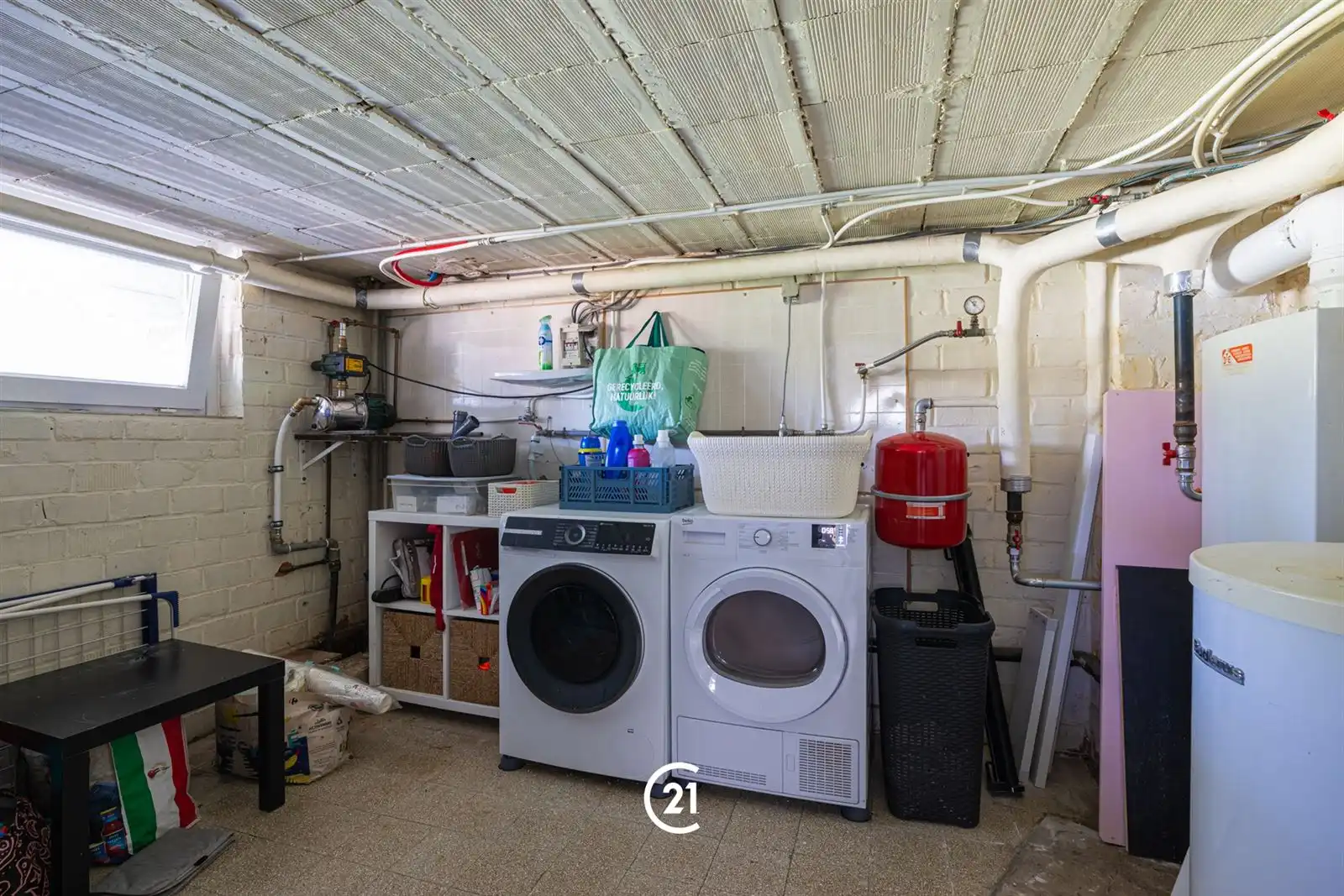 Instapklare woning met  3 slaapkamers foto 18