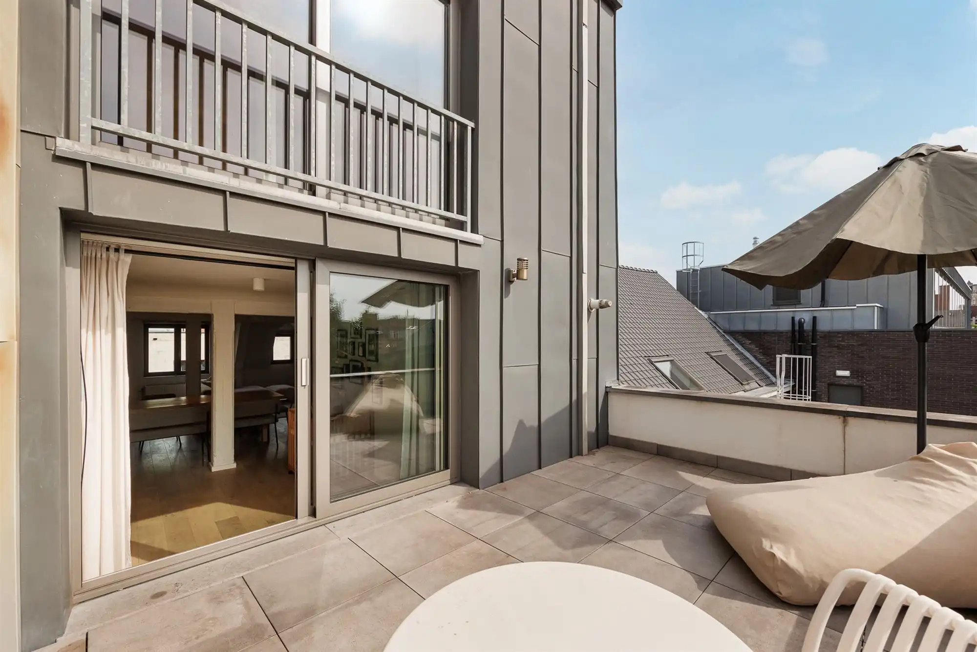 Triplex app. met 3 à 4 slpkmrs. en ruim terras foto 15