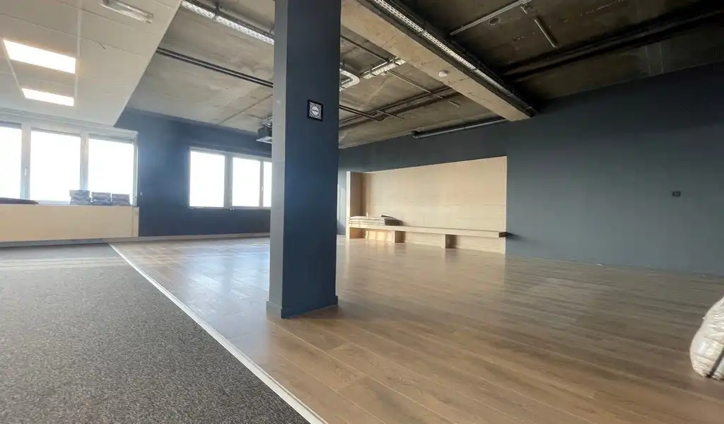 Kantoren te huur in Quinten Building in Berchem foto 10