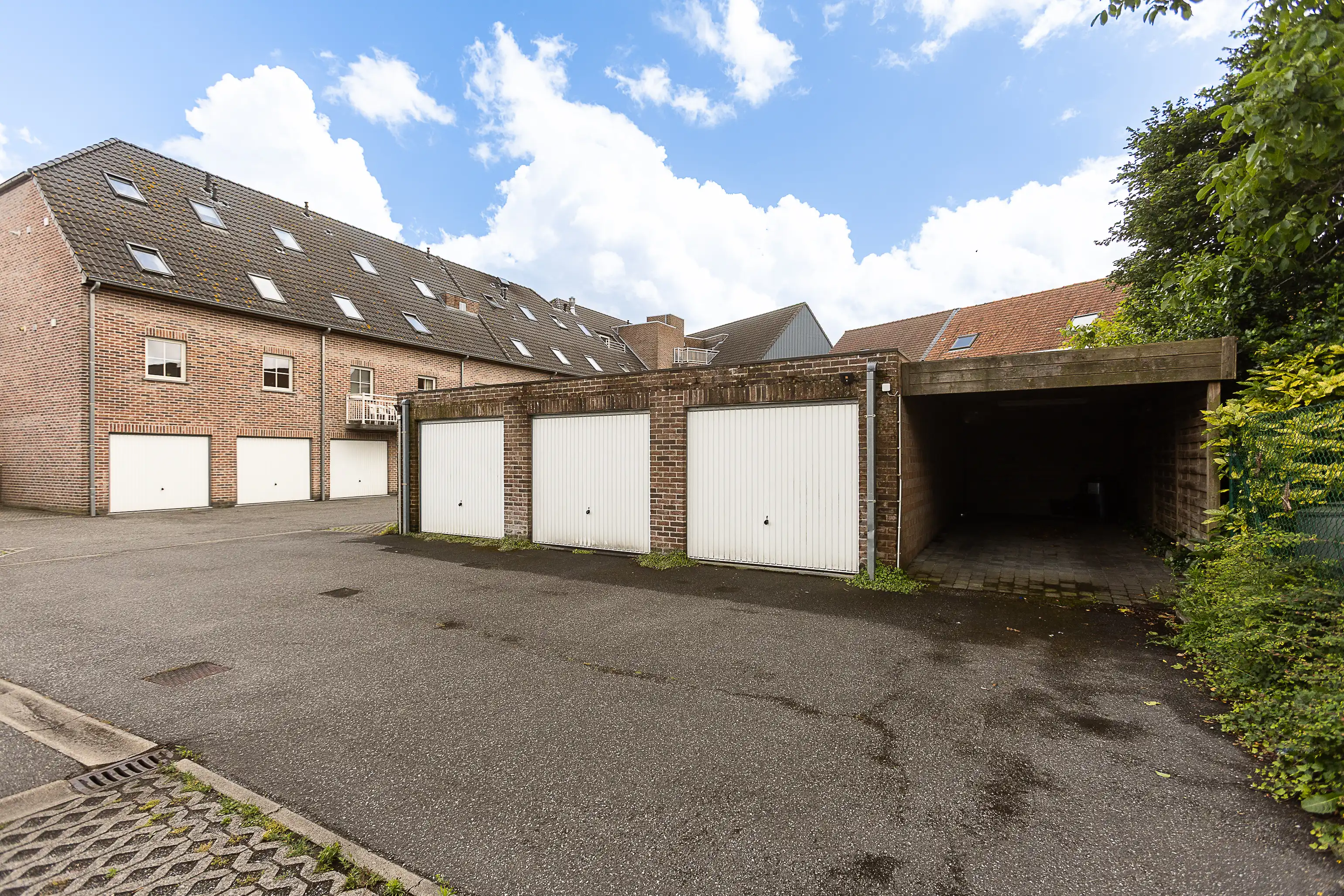Goed onderhouden appartement in Lotenhulle foto 18