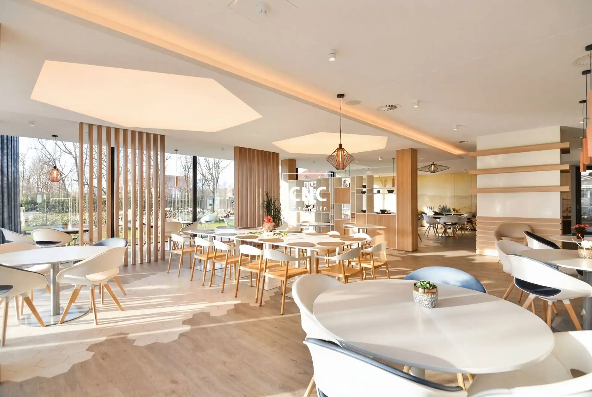 Volledig afgewerkt serviceflat in een luxueuze residentie foto 5