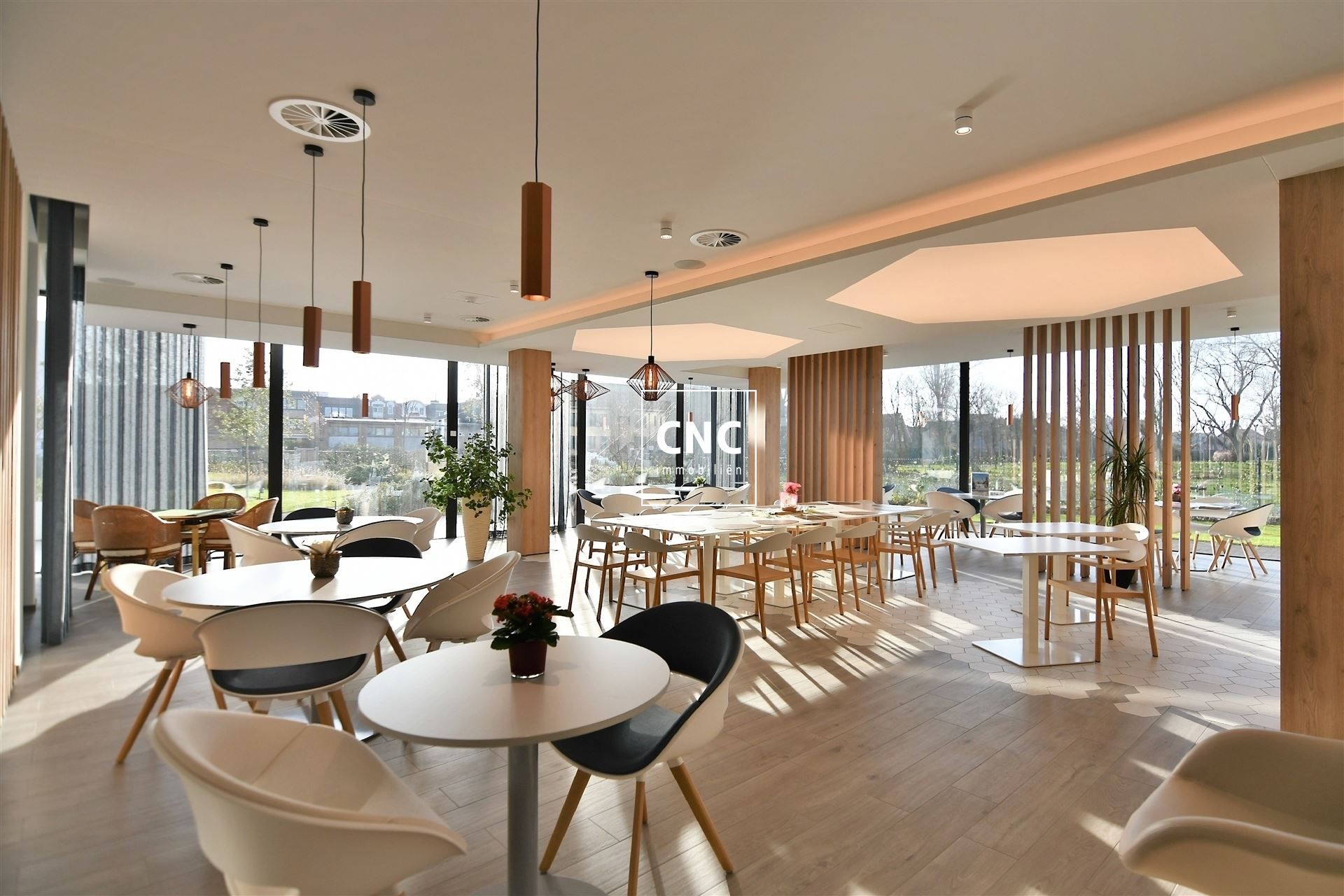 Volledig afgewerkt serviceflat in een luxueuze residentie foto 5