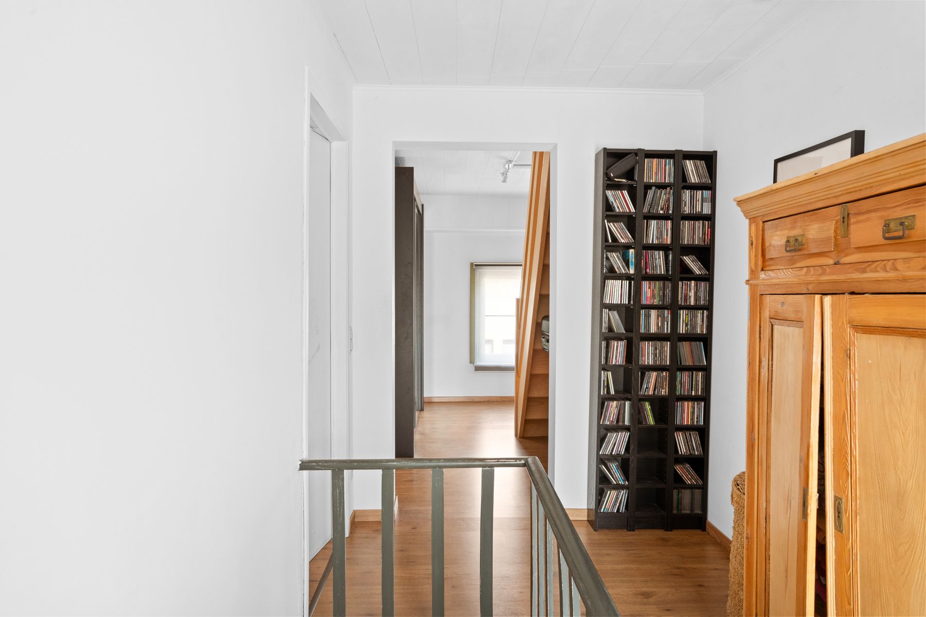 Volledig gerenoveerde 3-slpkamerwoning met tuin in Wetteren! foto 17