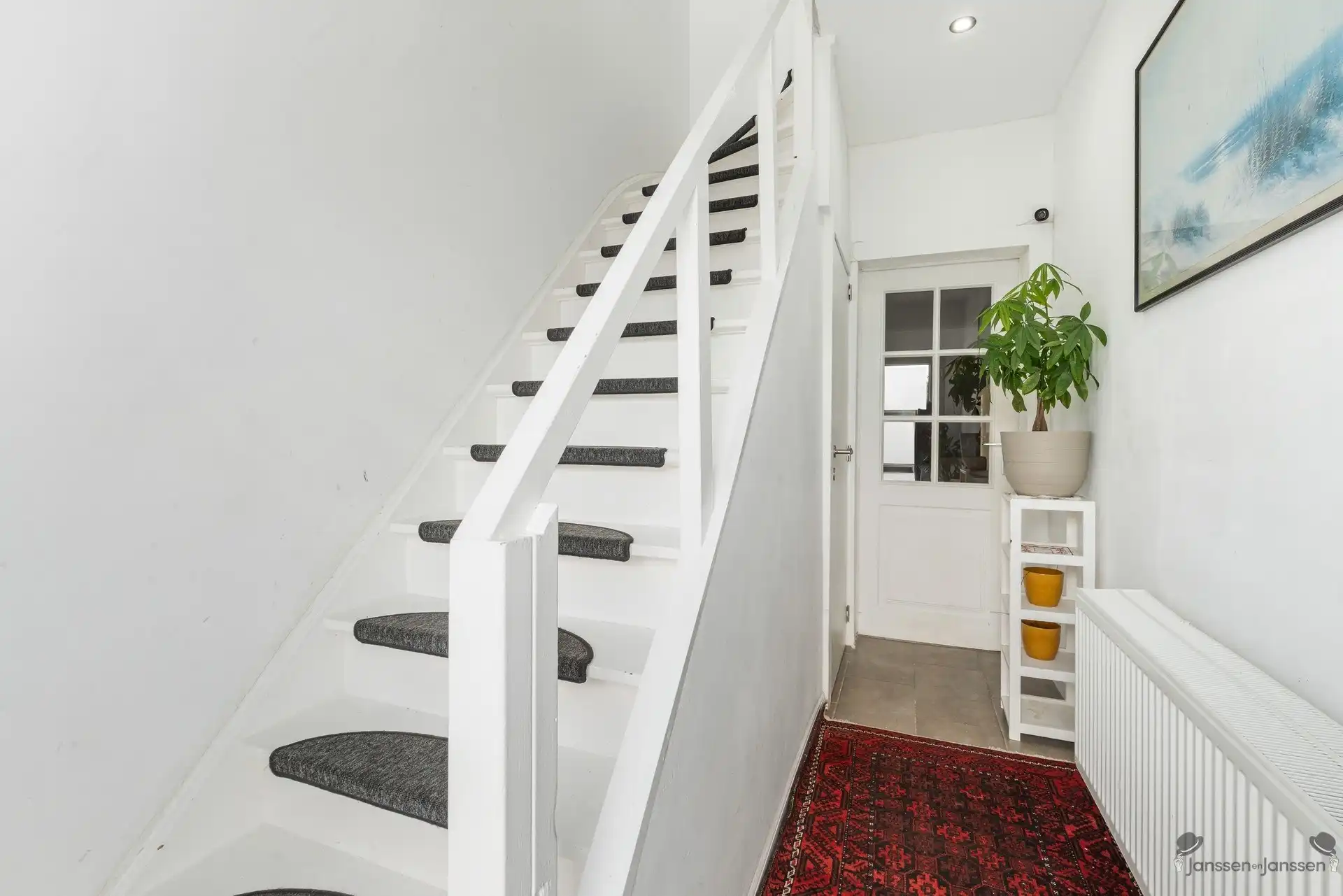 Instapklare gezinswoning met ruimte, comfort en een prachtige tuin in Mol foto 3