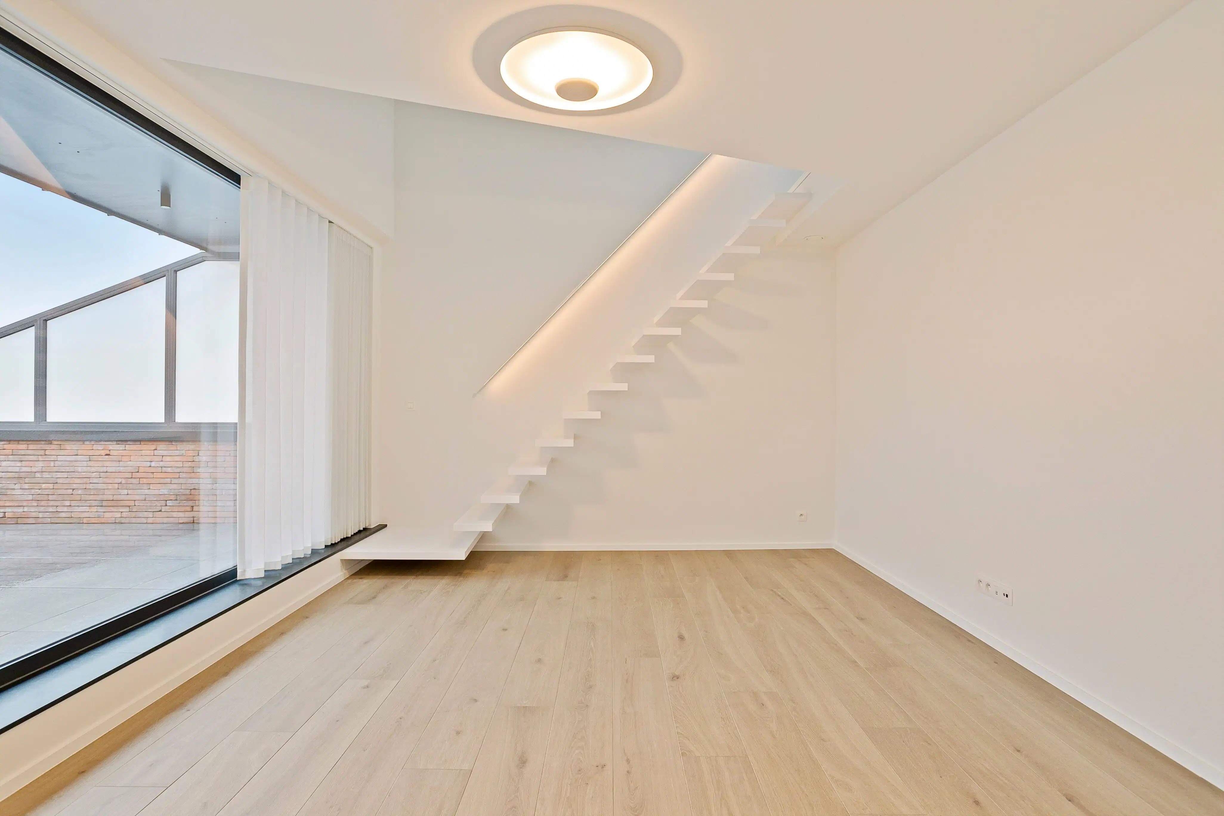 Appartement Te Huur foto 6