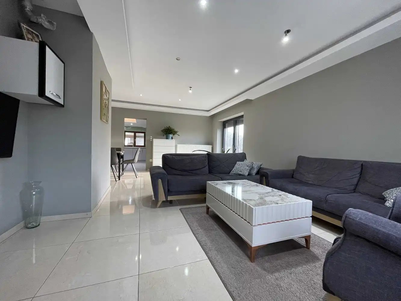 Rustig gelegen gezinswoning met grote tuin in Winterslag foto 2