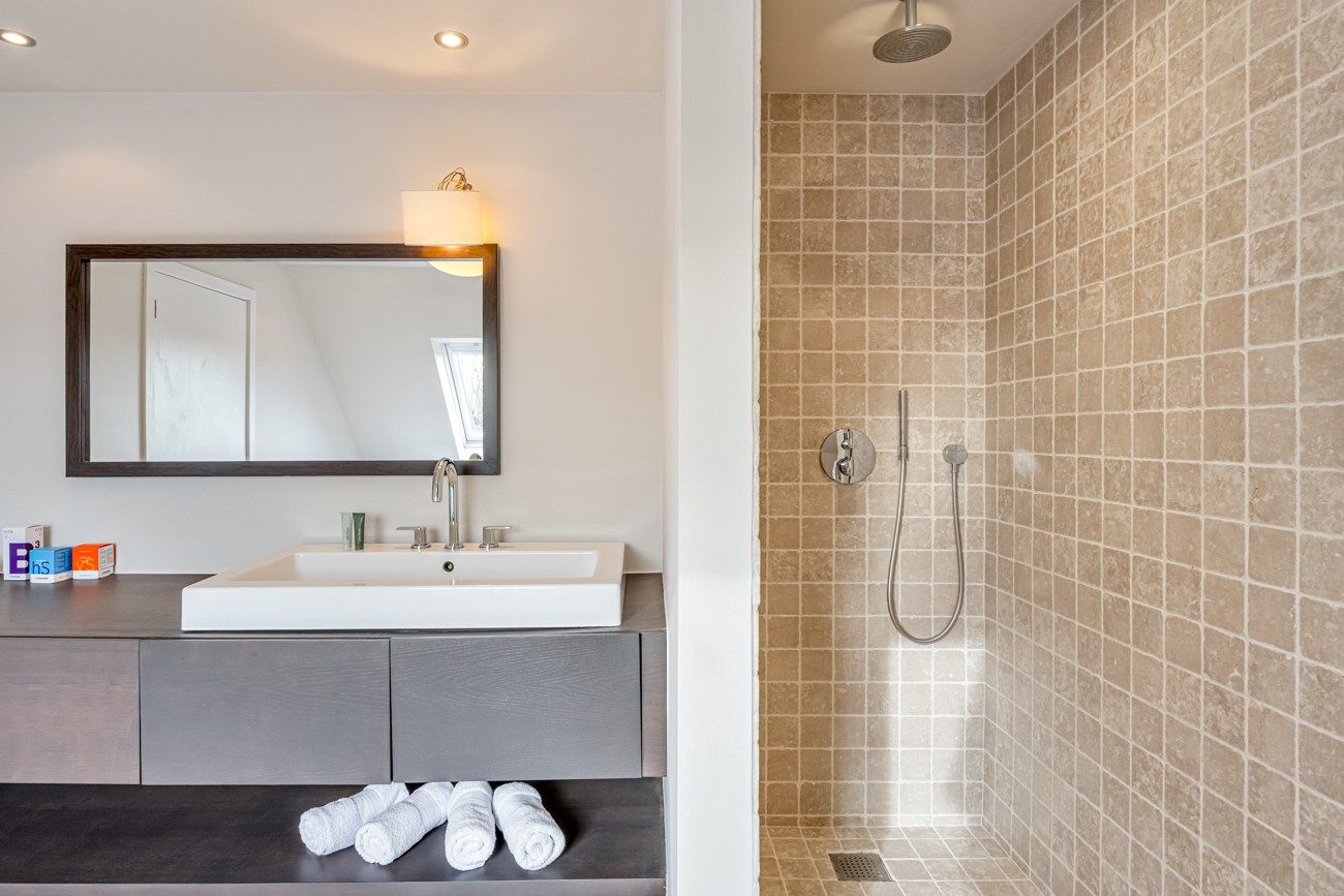 Instapklare halfopen bebouwing met 4 slaapkamers in Oostakker foto 24