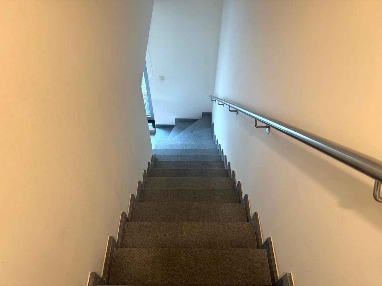 RUIM DUPLEX APPARTEMENT MET TERRAS foto 7