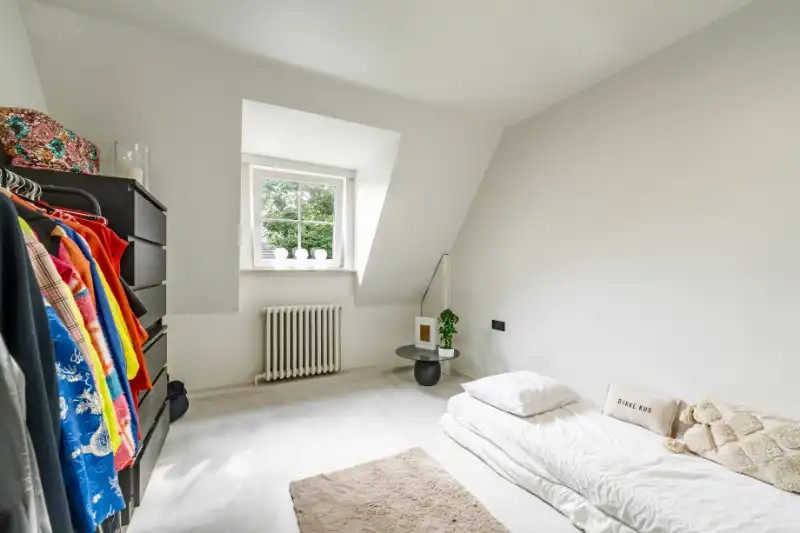 Opgeknapte karaktervolle instapklare woning OB - topligging! foto 16