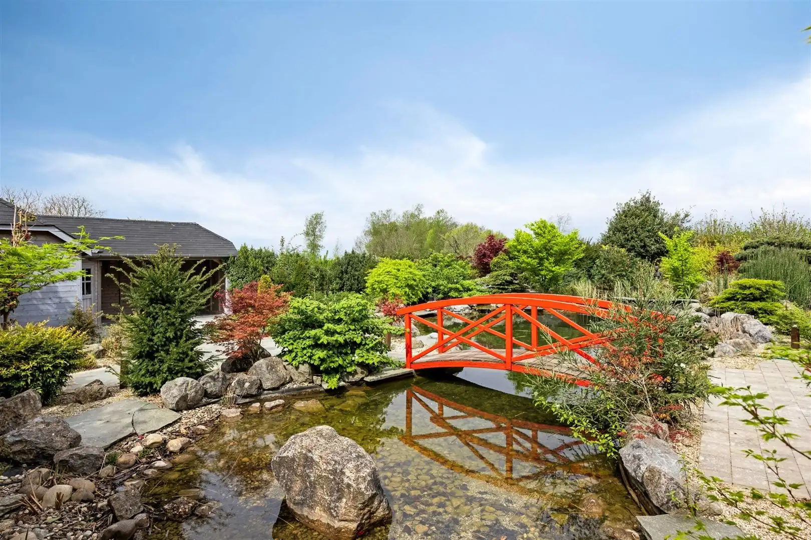 Exclusieve Villa met Luxe afwerking en idyllische tuin. foto 42