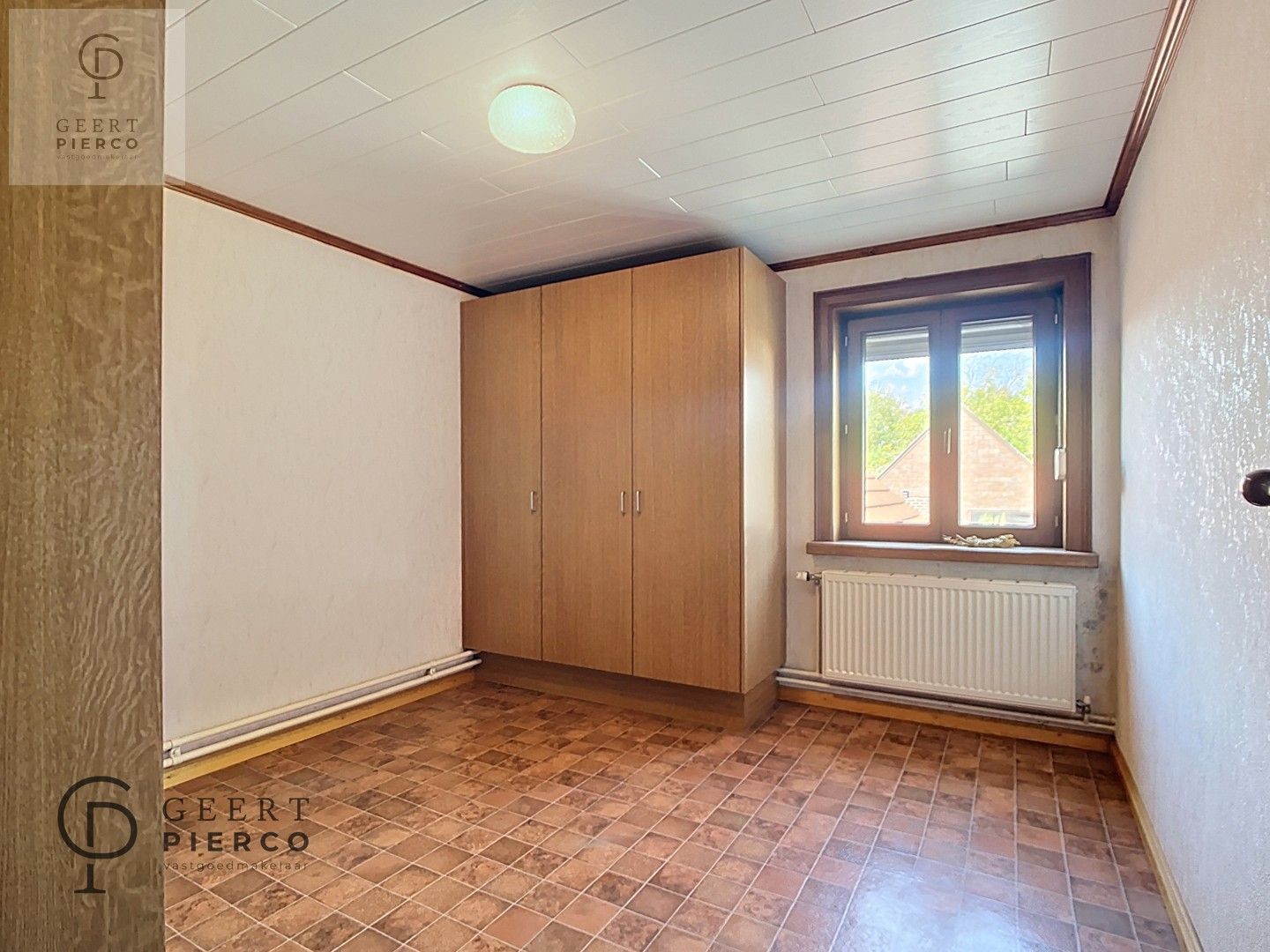 Op te frissen woning op ruim perceel midden in de natuur foto 12