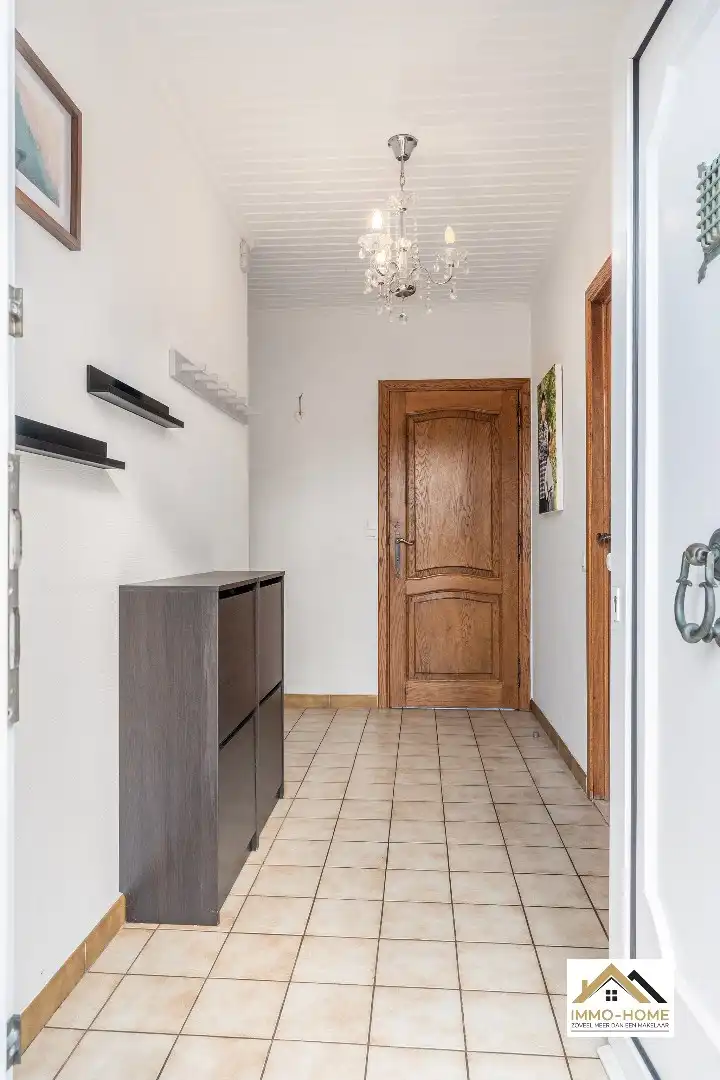 Vrijstaande bungalow met een ruime grond op een topligging!  foto 16