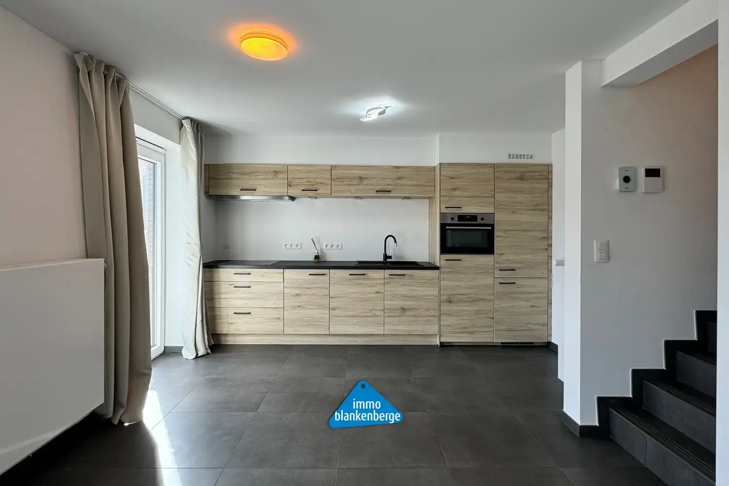 Prachtig en lichtrijk duplex appartement te huur foto 3
