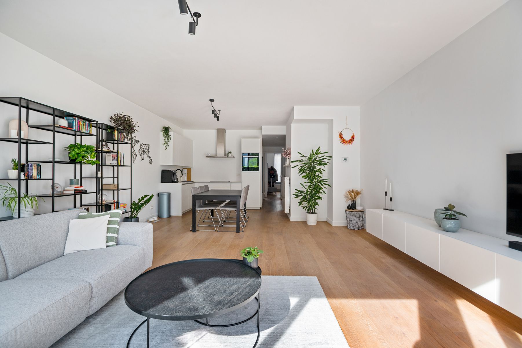 Energiezuinig gelijkvloers appartement met terras en tuin foto 6