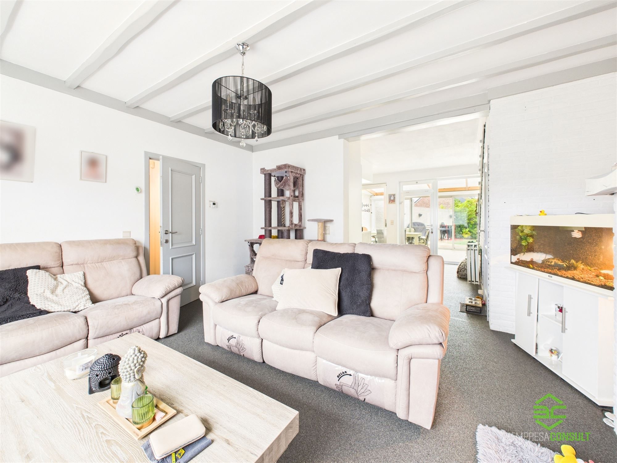 Ruime gezinswoning met 3/4 slpk en praktijkruimte! foto 6