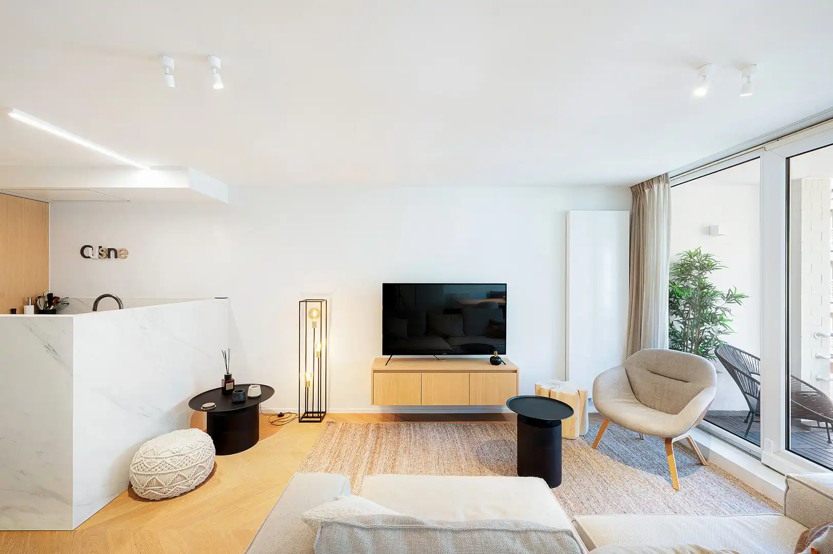 Instapklaar appartement gelegen op een centrale ligging te Knokke, vlakbij de winkels en de zee foto 16